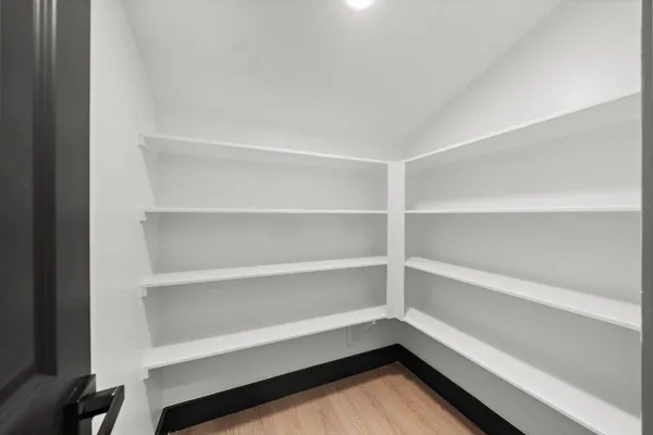 $3,200 | 113 Delmar Street, Houston, TX 77011