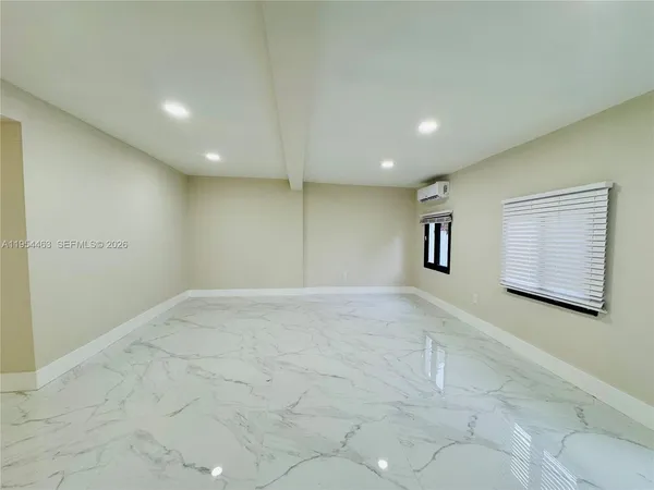 $2,450 | 7943 Northwest 6th Avenue, Unit 2, Miami, FL 33150