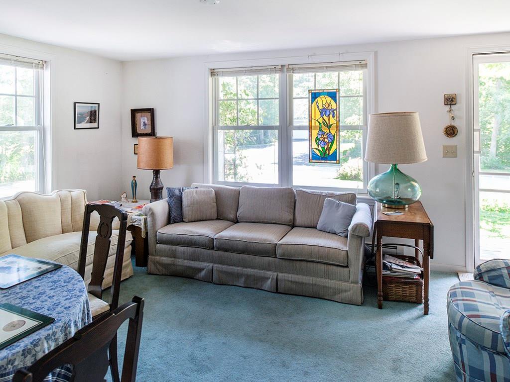 59 Cross Hill Road Cape Elizabeth, ME 04107 - Photo 4 of 12 Photo