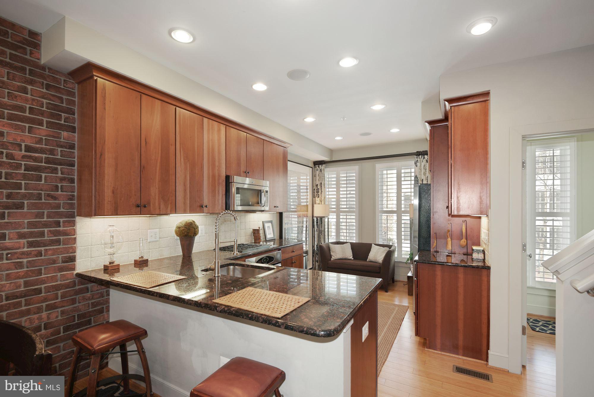 1018 4th Street Southeast Washington, DC 20003 - Photo 12 of 41