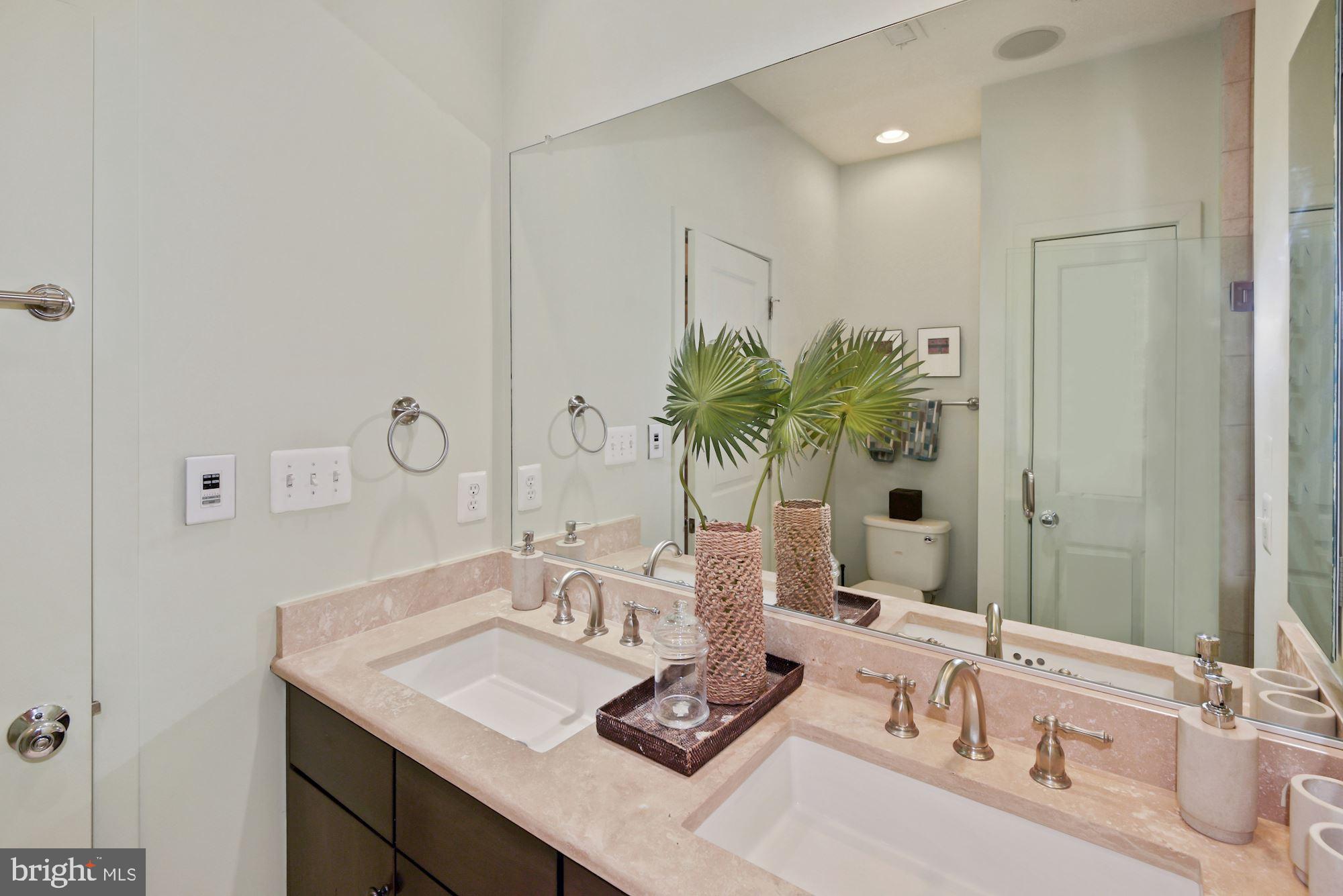 1018 4th Street Southeast Washington, DC 20003 - Photo 29 of 41