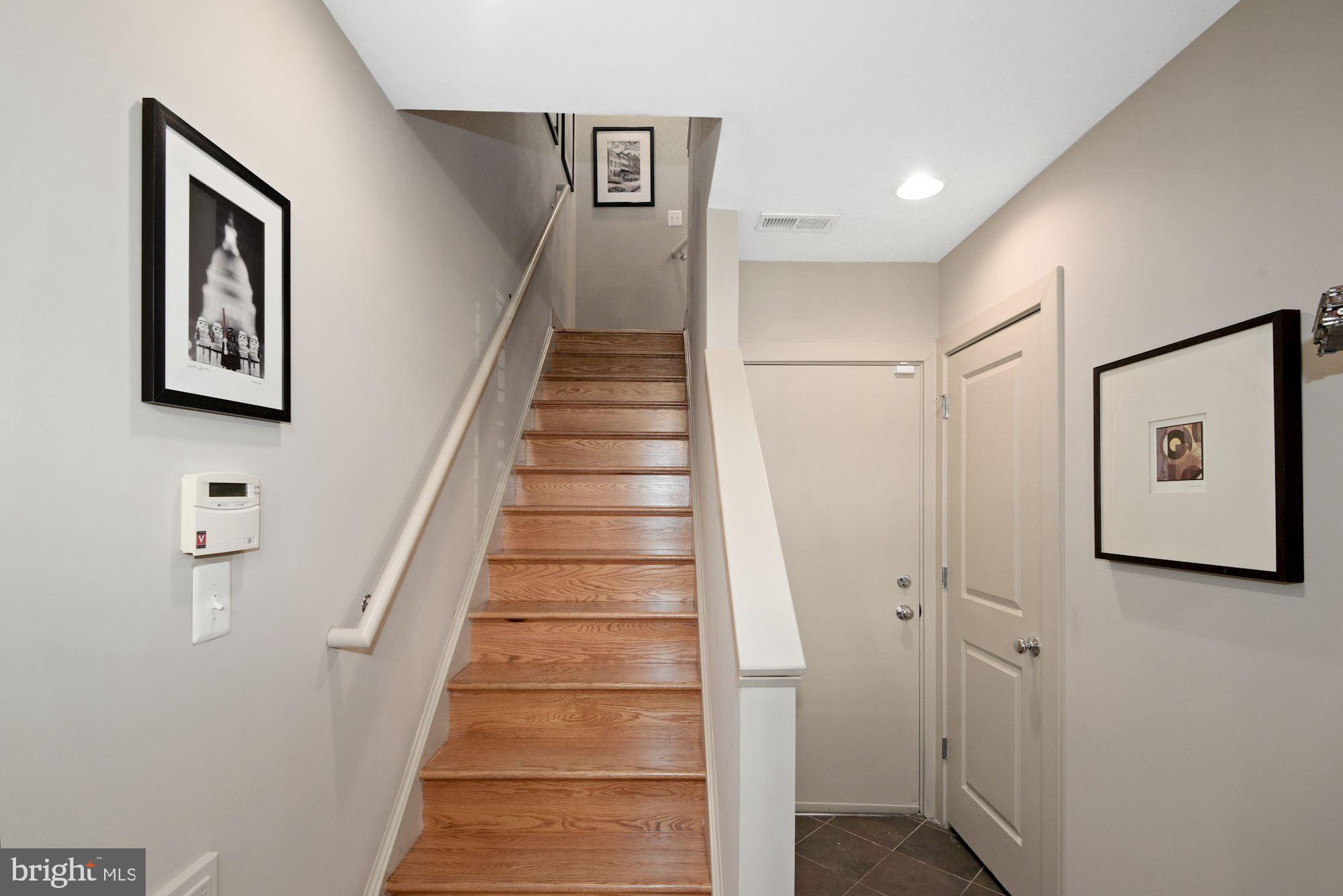 1018 4th Street Southeast Washington, DC 20003 - Photo 6 of 41