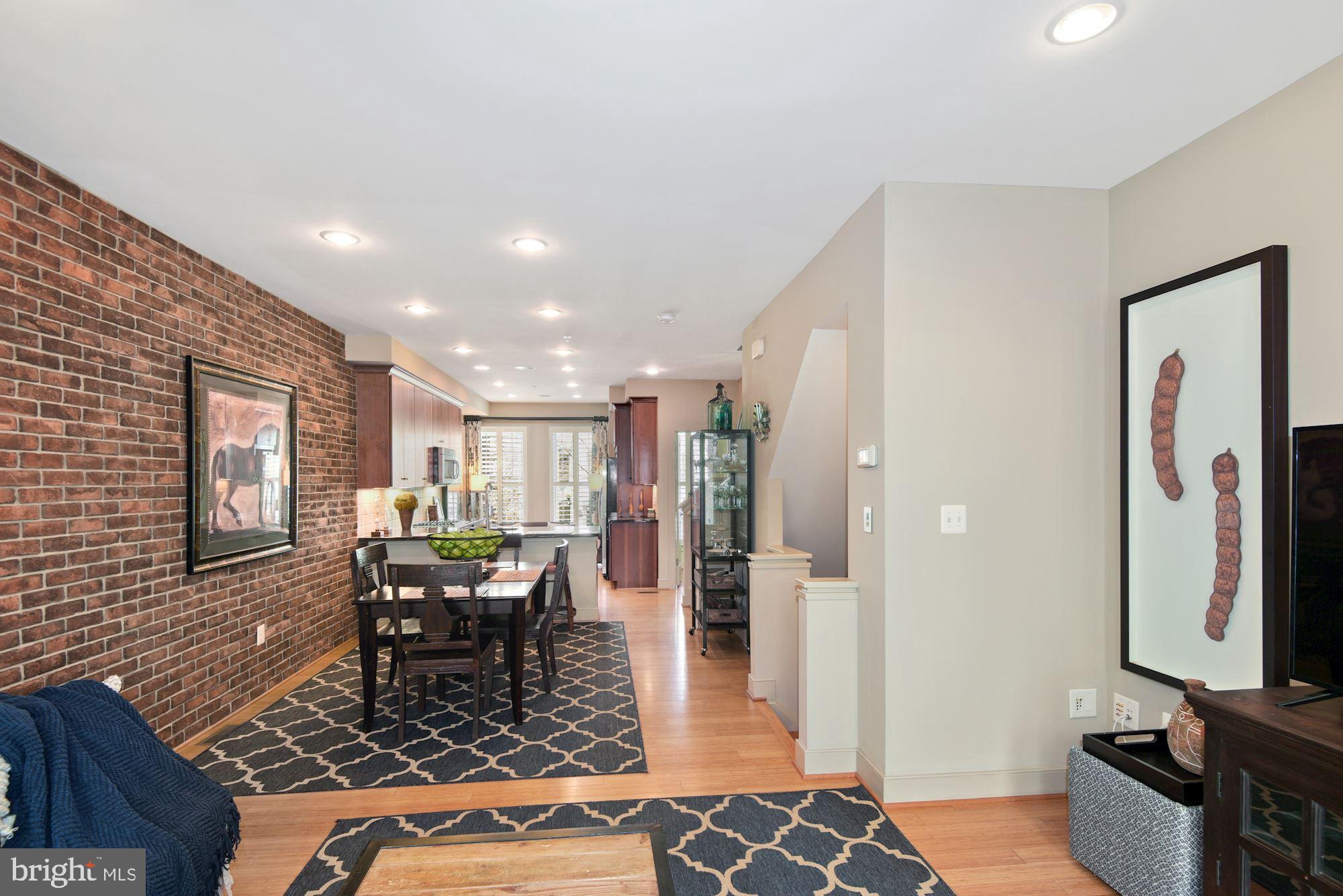 1018 4th Street Southeast Washington, DC 20003 - Photo 8 of 41