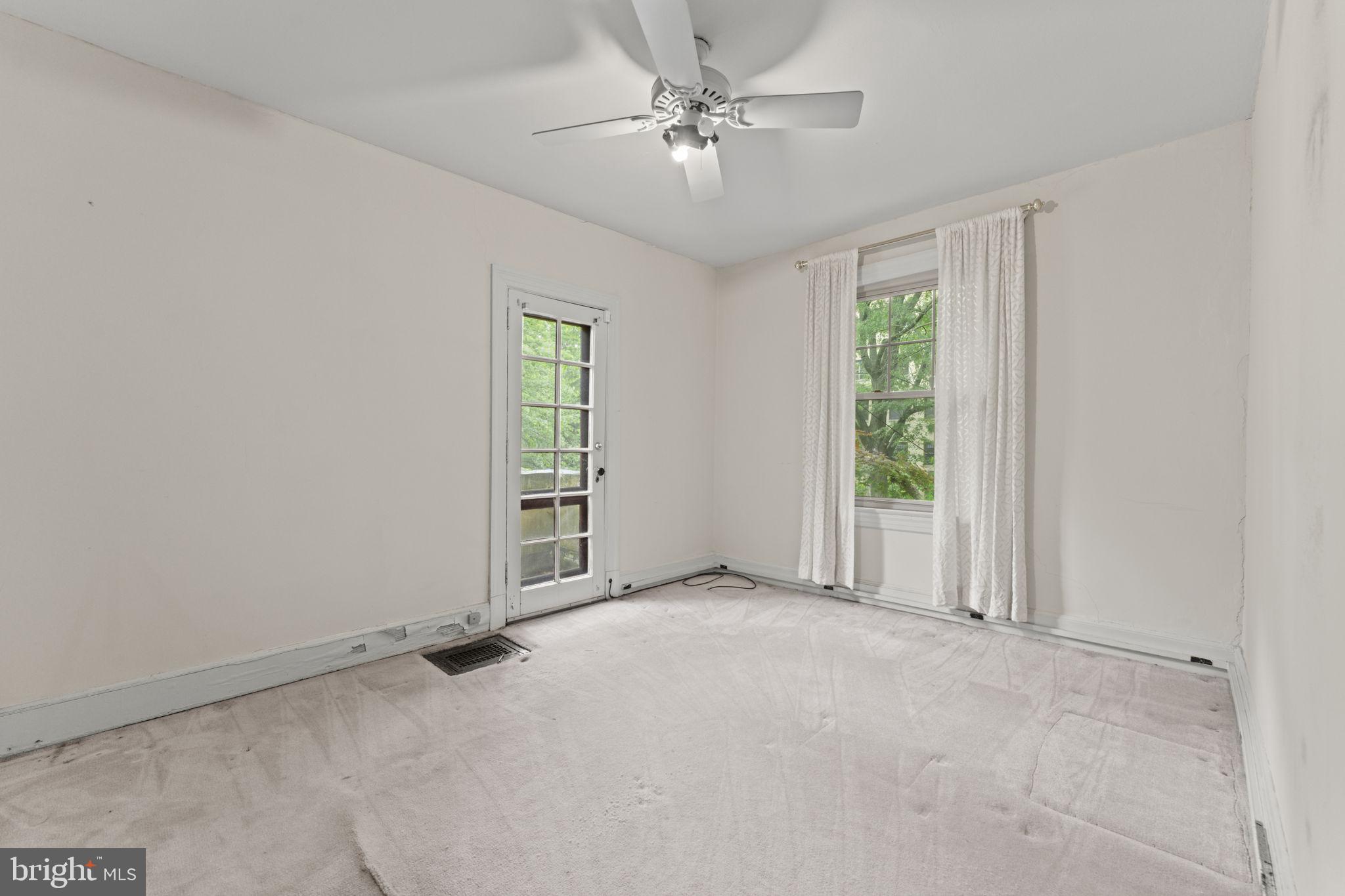 2812 Adams Mill Road Northwest Washington, DC 20009 - Photo 24 of 45 Bedroom 1 - Upper Level 1