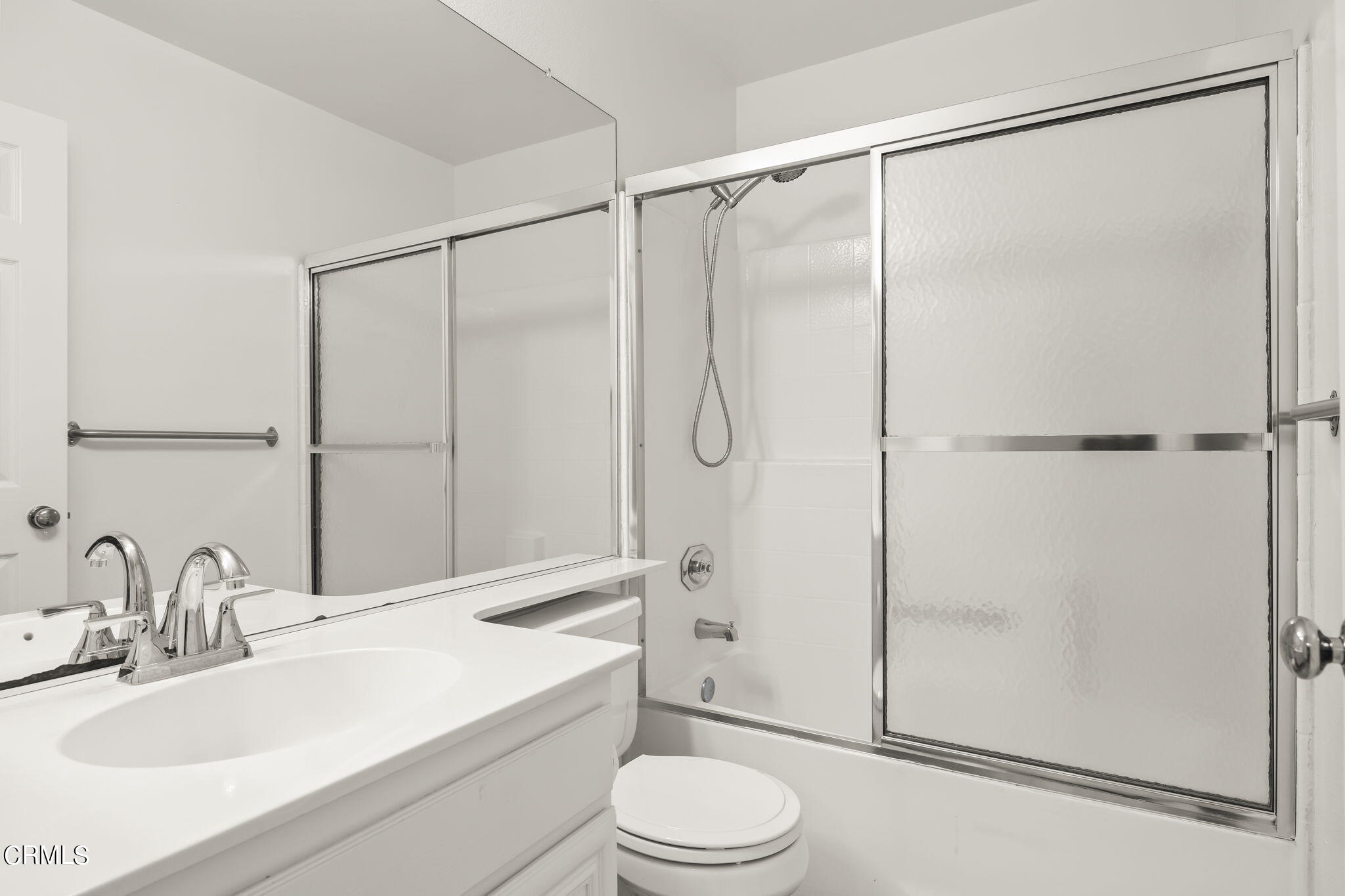 2710 Windcrest Place Oxnard, CA 93036 - Photo 20 of 34 a bathroom with a sink toilet and shower