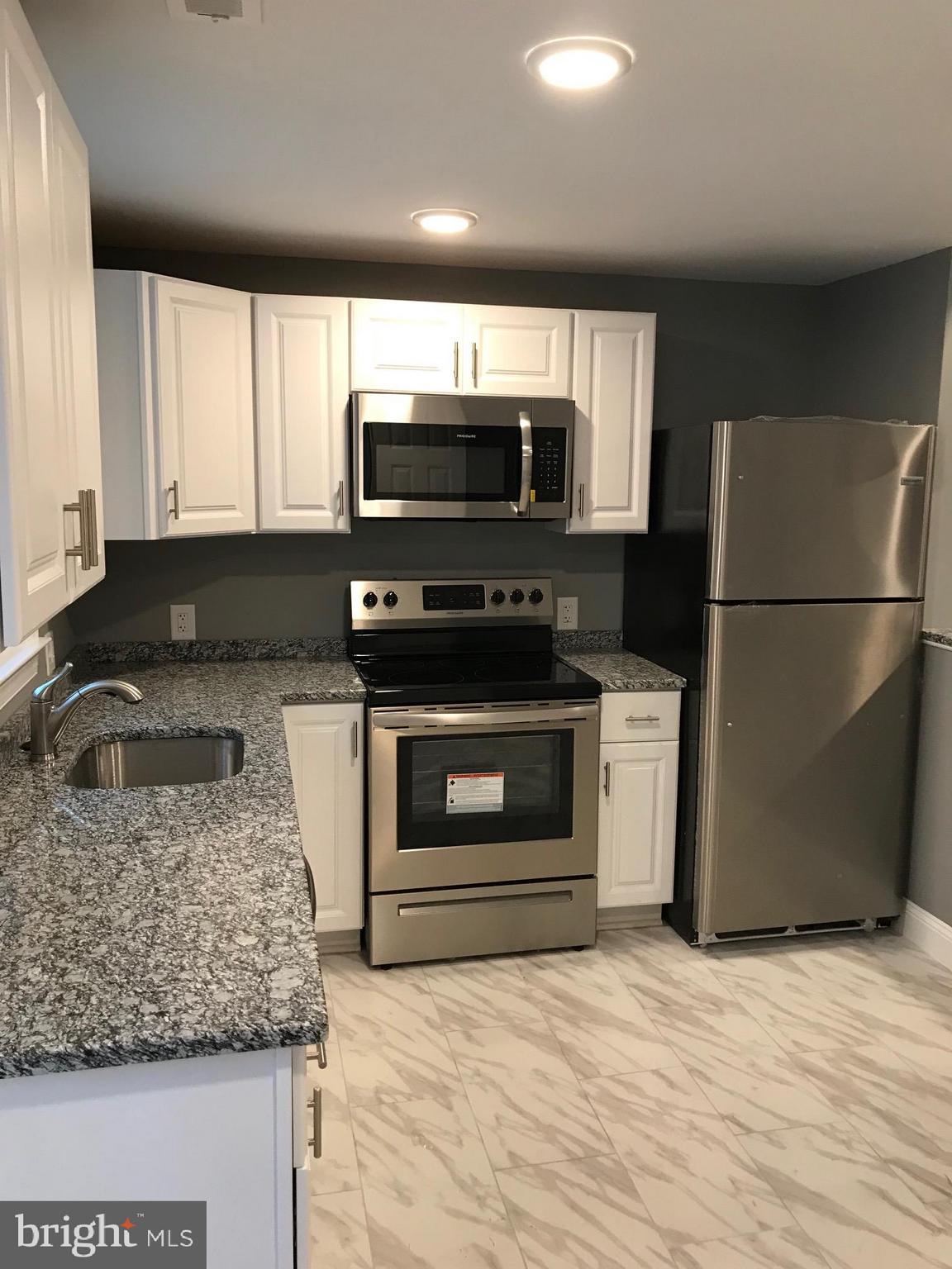449 Twin Arch Road Mount Airy, MD 21771 - Photo 14 of 33 Kitchen