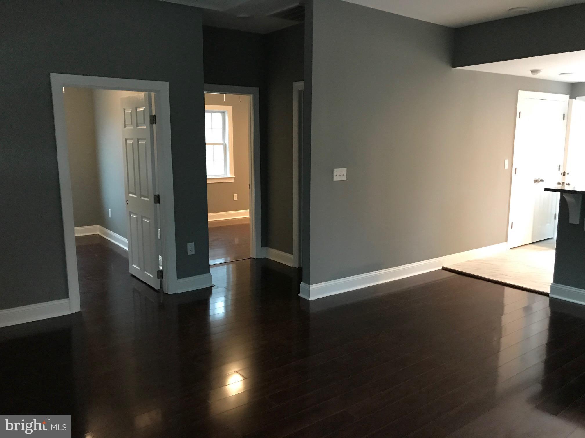 449 Twin Arch Road Mount Airy, MD 21771 - Photo 16 of 33 Living Room