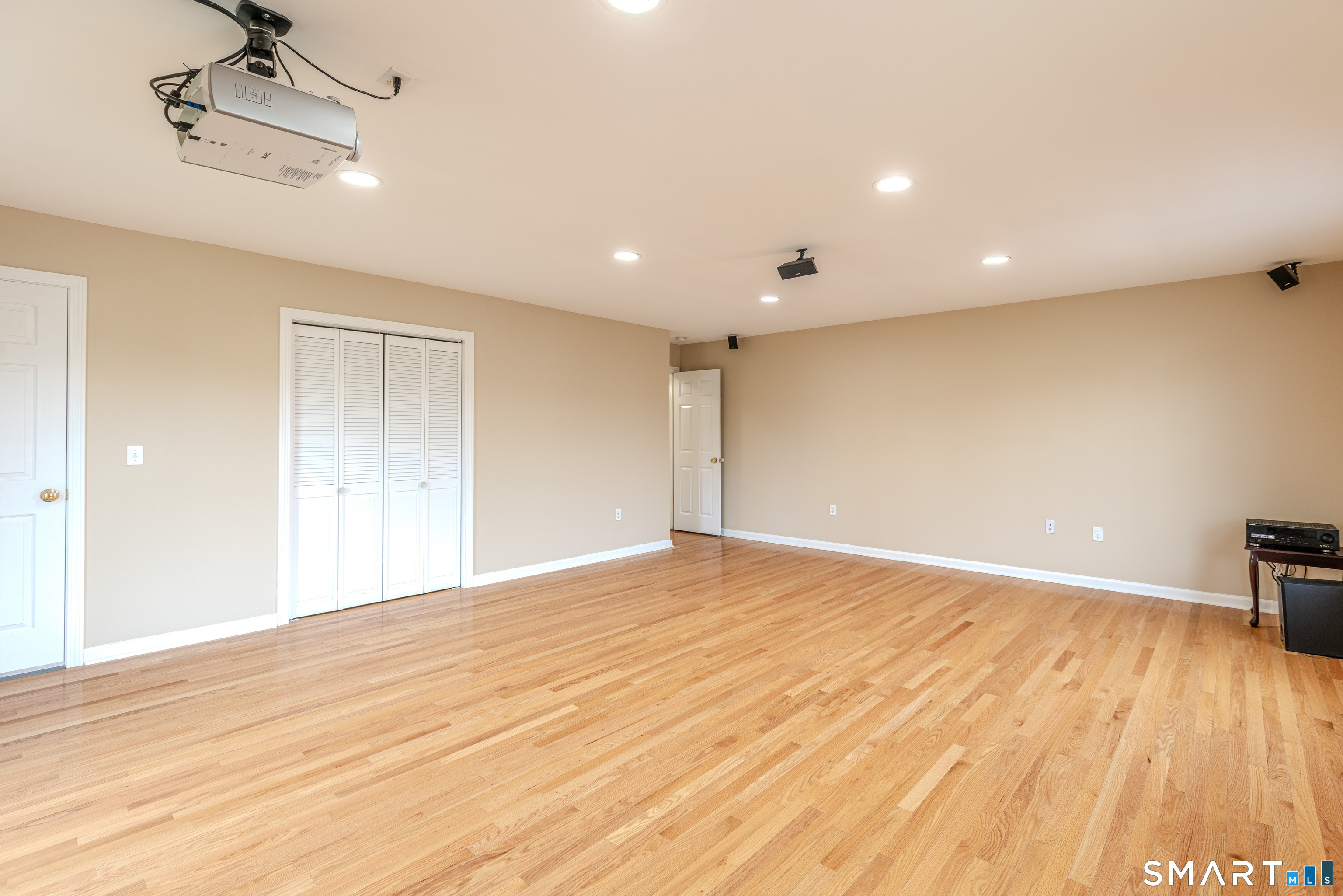 166 McCormick Lane Middletown, CT 06457 - Photo 16 of 40 Gallery Image 16