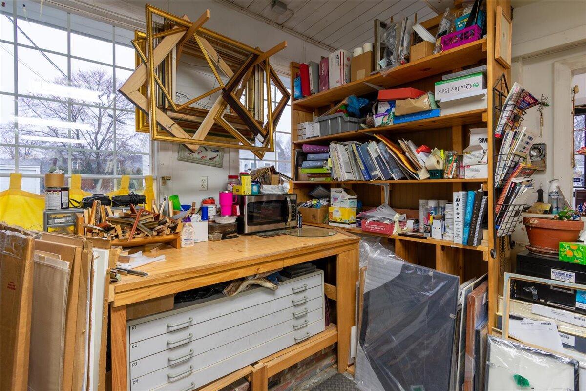 158 Main Street, Unit 156 Rockland, ME 04841 - Photo 29 of 41 54-Primrose Int-28