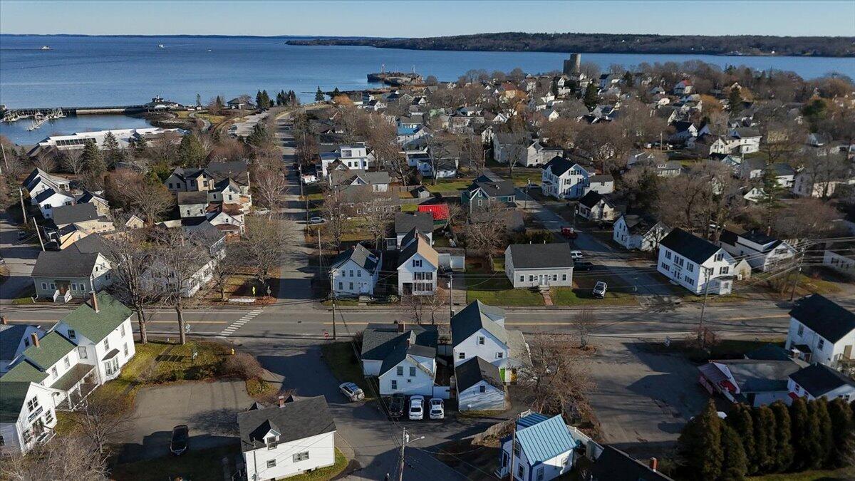 158 Main Street, Unit 156 Rockland, ME 04841 - Photo 40 of 41 156-158 Main Street, Rockland