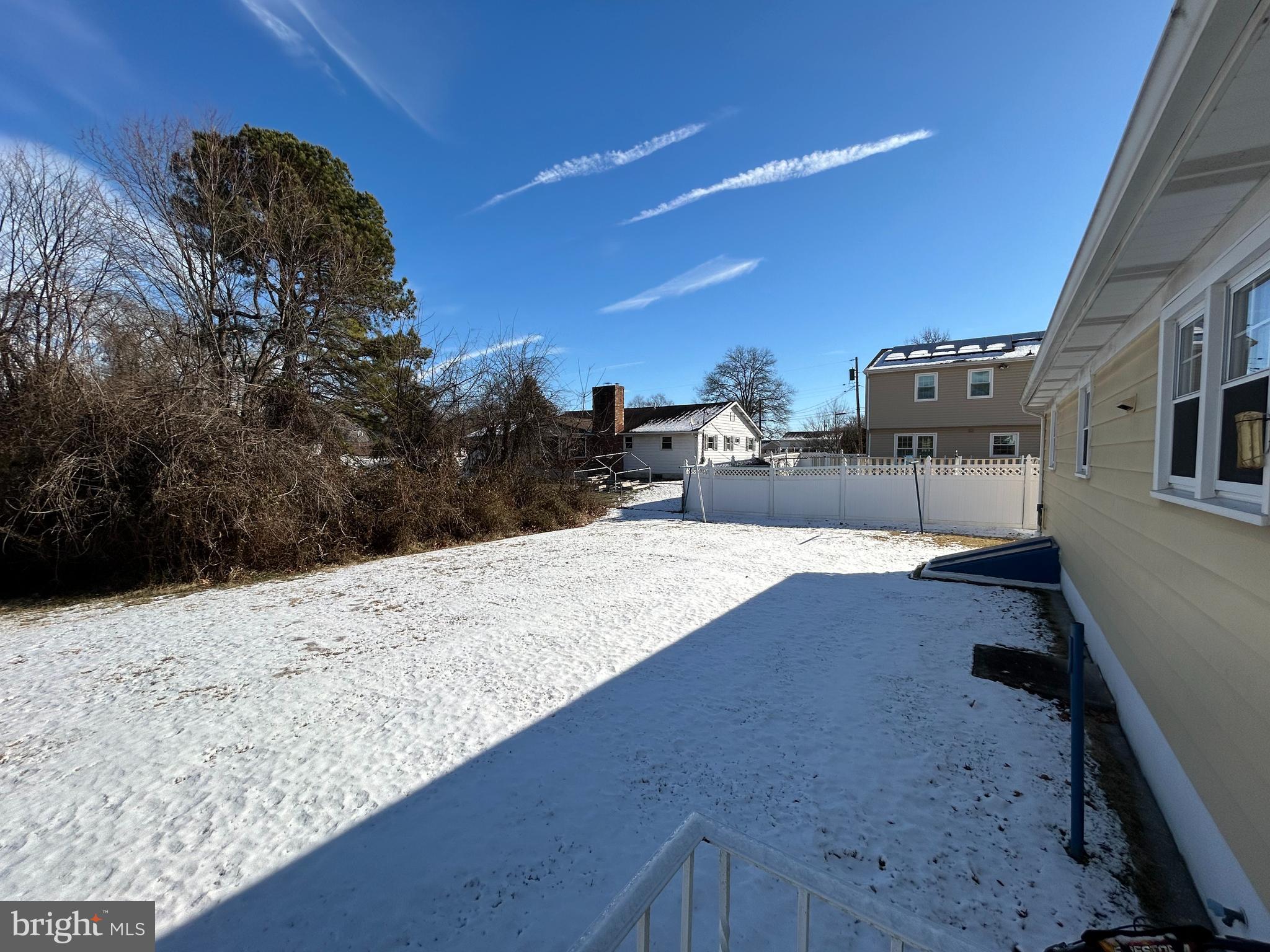 144 Annapolis Road Pennsville, NJ 08070 - Photo 21 of 24 a view of a backyard of the house