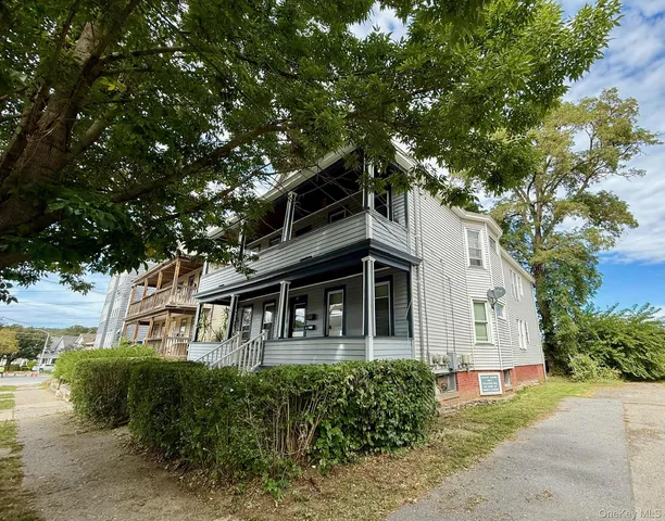 $690,000 | 11 Franklin Street, Poughkeepsie, NY 12601