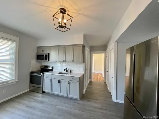 $690,000 | 11 Franklin Street, Poughkeepsie, NY 12601