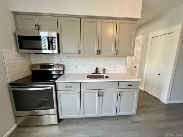 $690,000 | 11 Franklin Street, Poughkeepsie, NY 12601