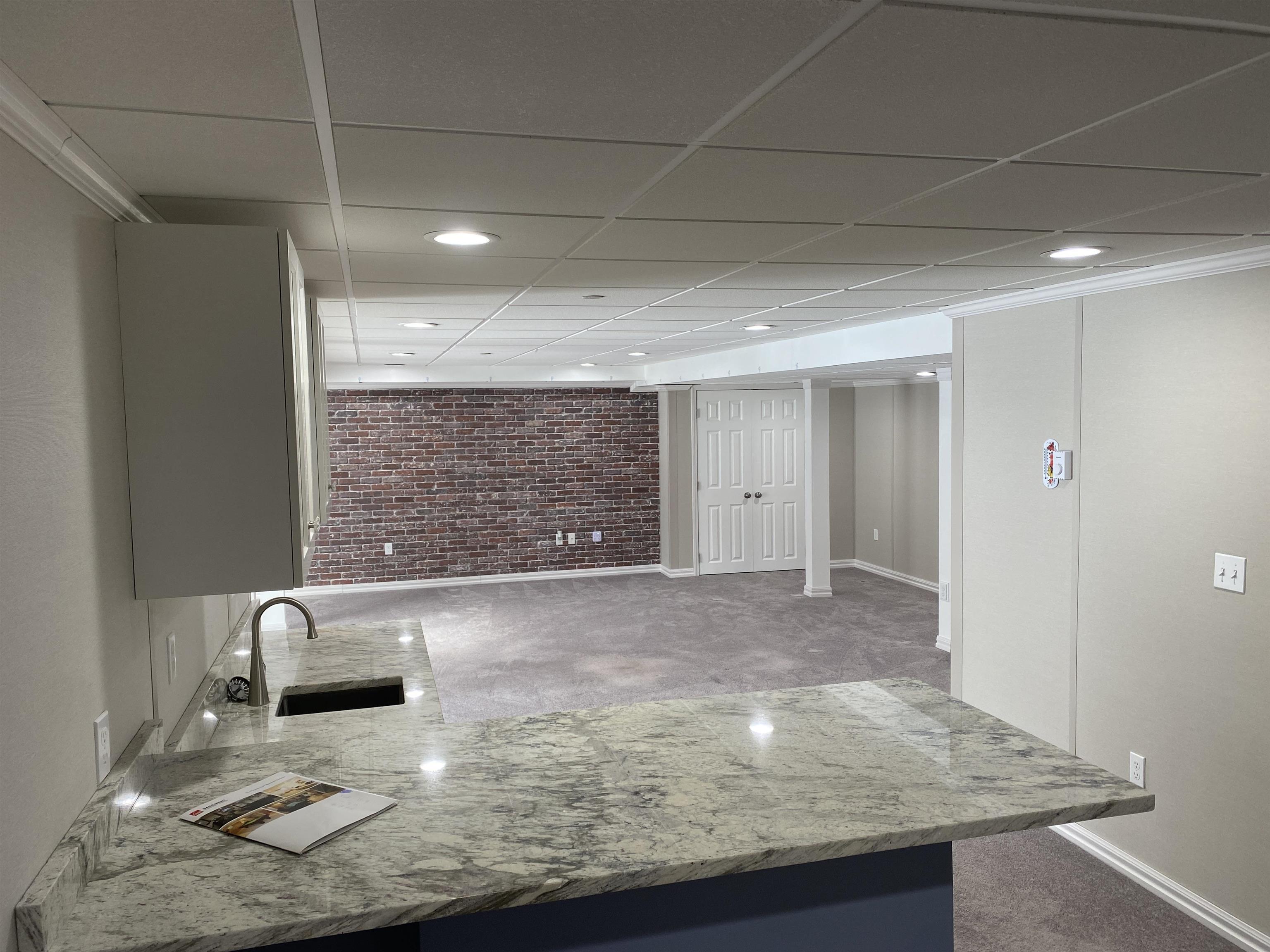 2 Benning Street Amherst, NH 03031 - Photo 25 of 34