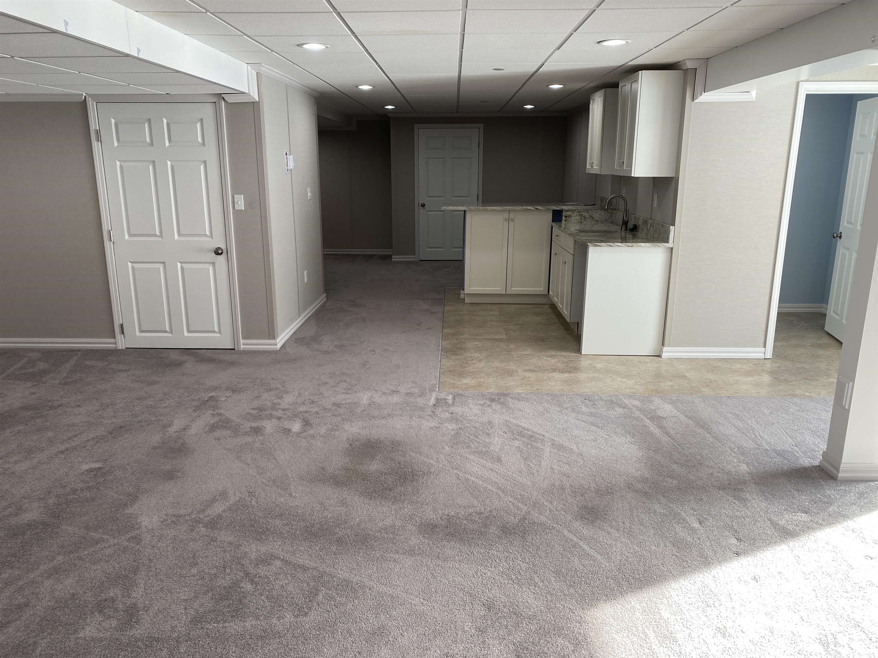 2 Benning Street Amherst, NH 03031 - Photo 29 of 34