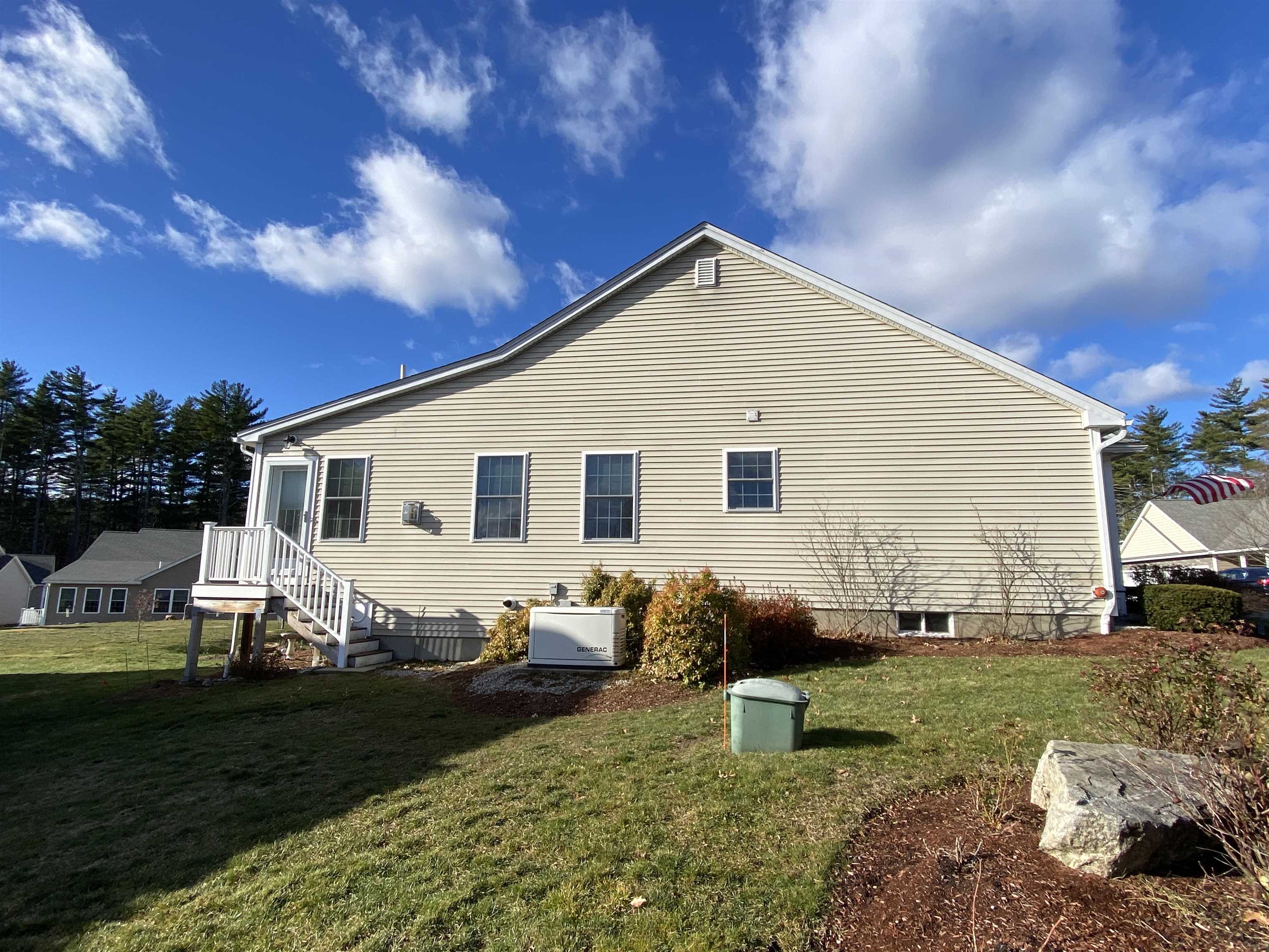 2 Benning Street Amherst, NH 03031 - Photo 4 of 34