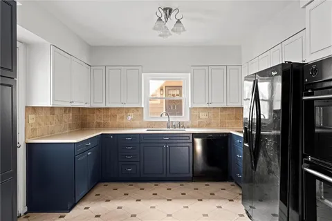 $750,000 | 441 West 67th Street, Kansas City, MO 64113