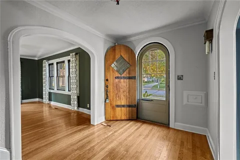 $750,000 | 441 West 67th Street, Kansas City, MO 64113