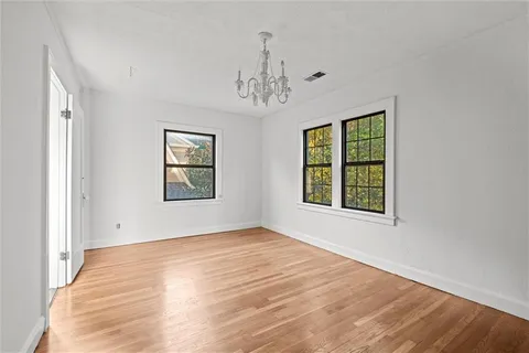 $750,000 | 441 West 67th Street, Kansas City, MO 64113