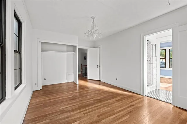 $775,000 | 441 West 67th Street, Kansas City, MO 64113