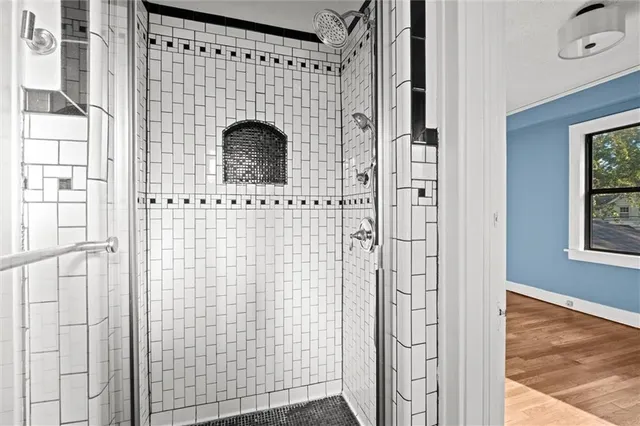 $775,000 | 441 West 67th Street, Kansas City, MO 64113