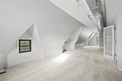 $750,000 | 441 West 67th Street, Kansas City, MO 64113