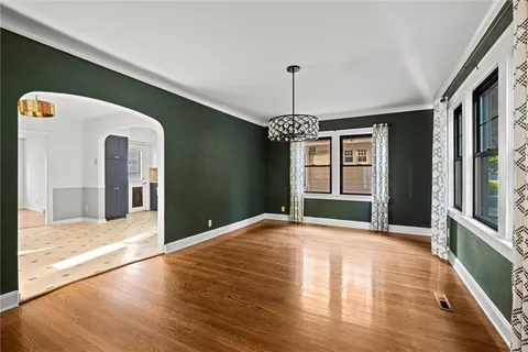 $750,000 | 441 West 67th Street, Kansas City, MO 64113