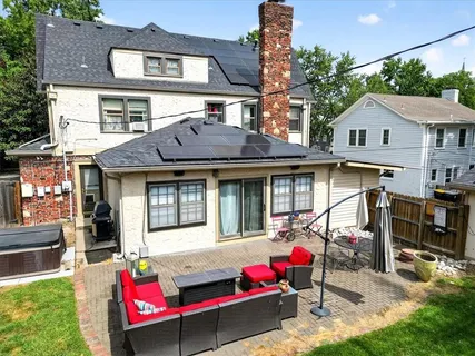 $750,000 | 441 West 67th Street, Kansas City, MO 64113