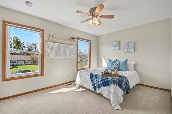 $400,000 | 30W130 Huntington Drive, Warrenville, IL 60555