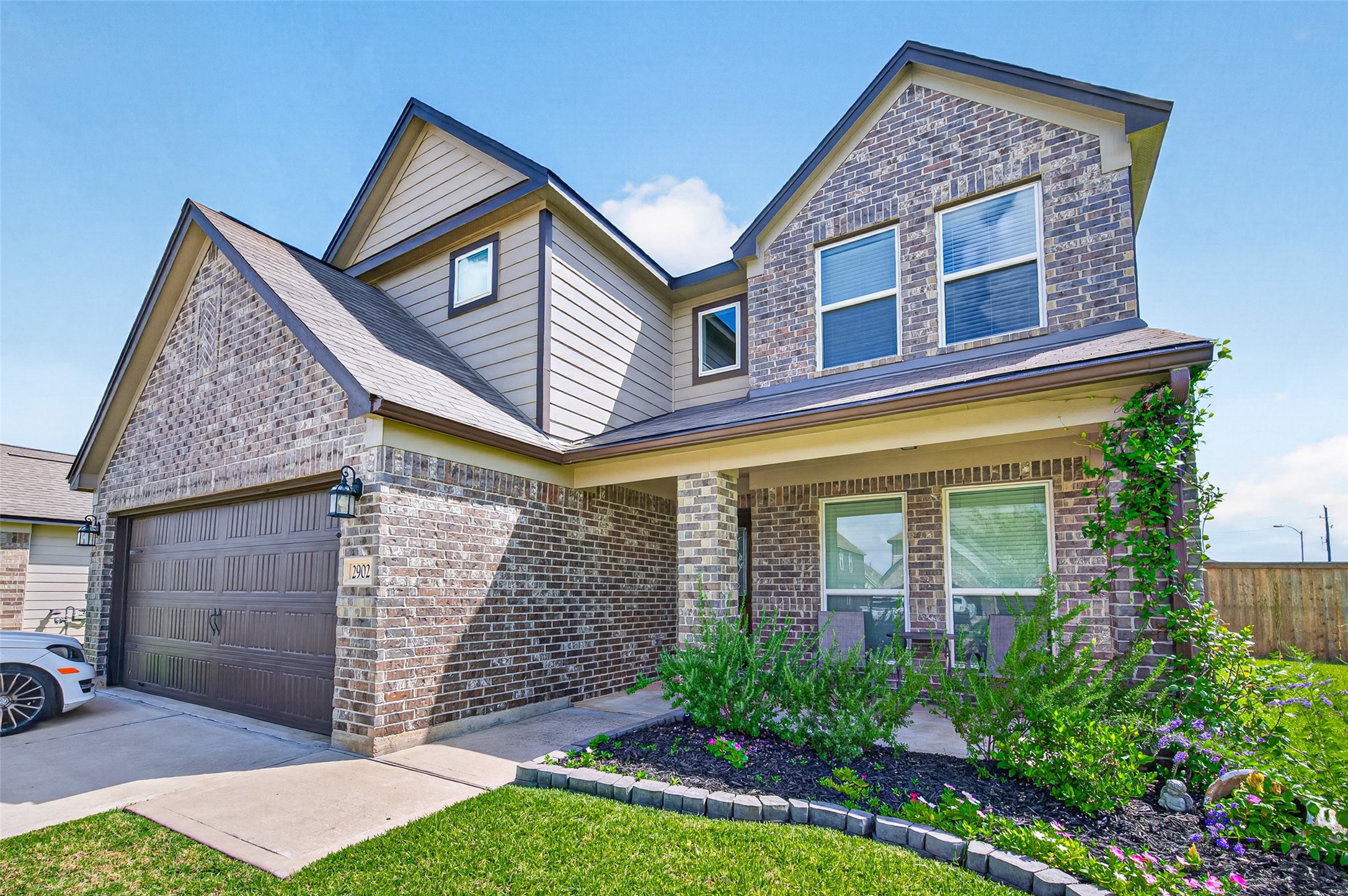 2902 Silverhorn Lane Rosenberg, TX 77471 - Photo 2 of 47