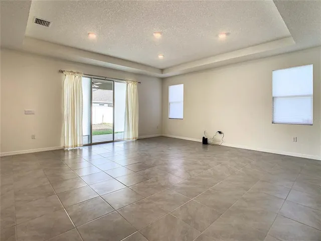 $2,500 | 3786 Autumn Amber Dr Spring Hill, Spring Hill, FL 34609