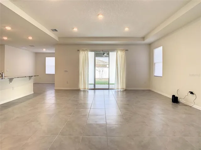 $2,500 | 3786 Autumn Amber Dr Spring Hill, Spring Hill, FL 34609