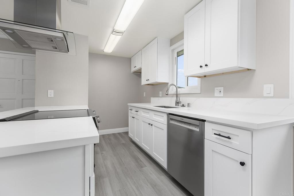 9857 Mission Gorge Road, Unit 4 Santee, CA 92071 - Photo 5 of 16