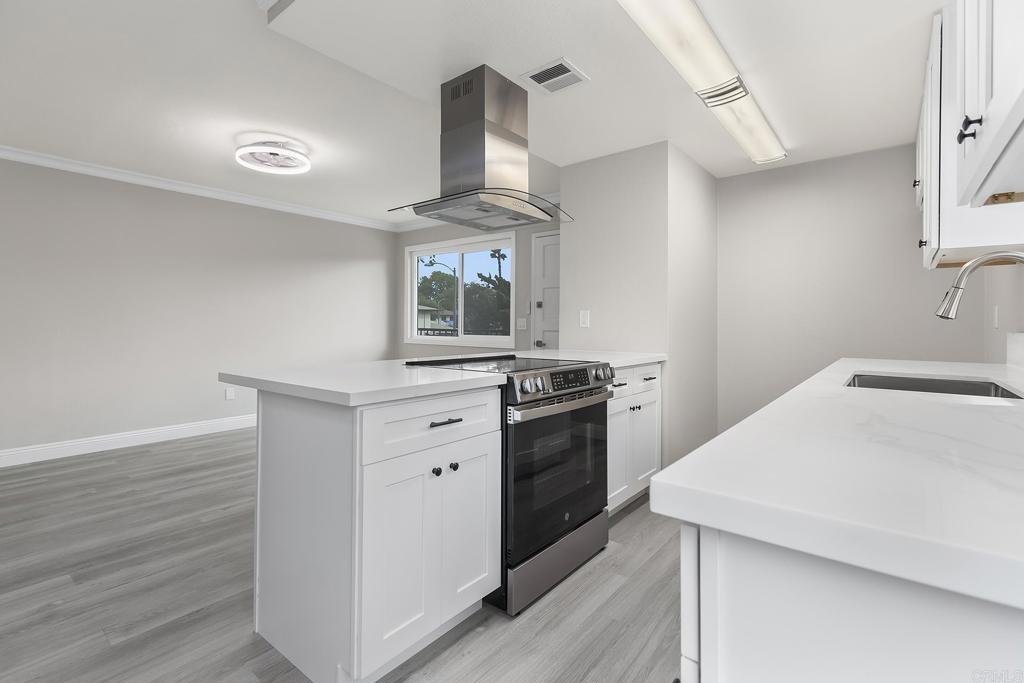 9857 Mission Gorge Road, Unit 4 Santee, CA 92071 - Photo 7 of 16