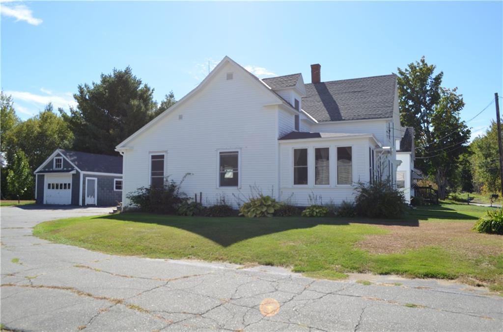 102 Union Street Orono, ME 04473 - Photo 3 of 33 Left side of Home