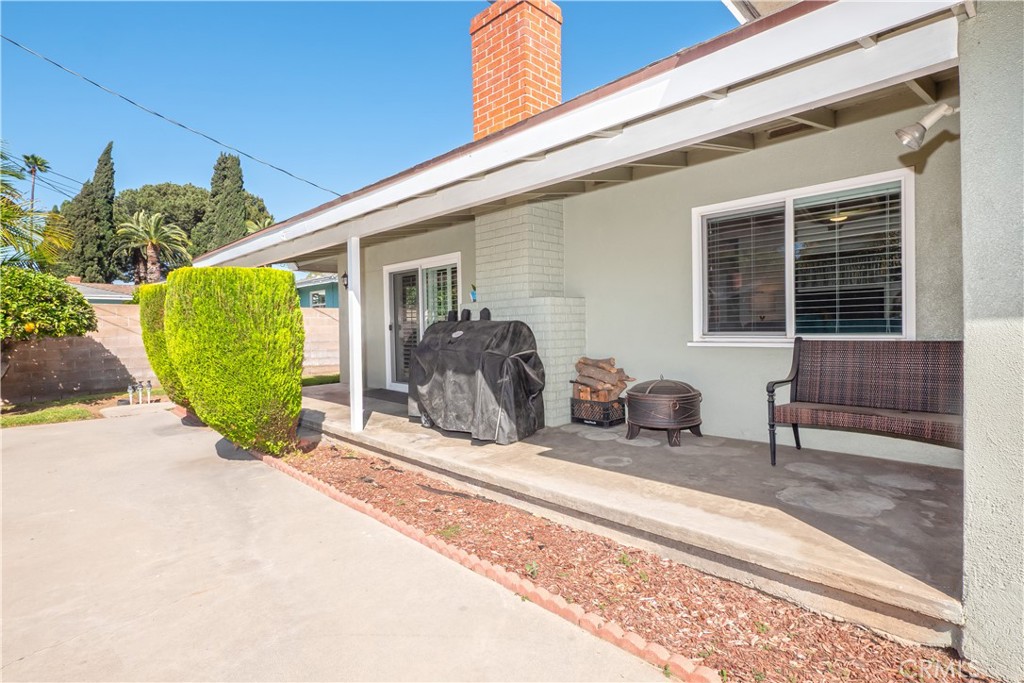 8187 Buckingham Place Riverside, CA 92504 - Photo 34 of 38