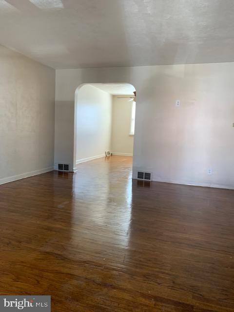 2859 Cushing Road Camden, NJ 08104 - Photo 2 of 13 Living Room to Dining room