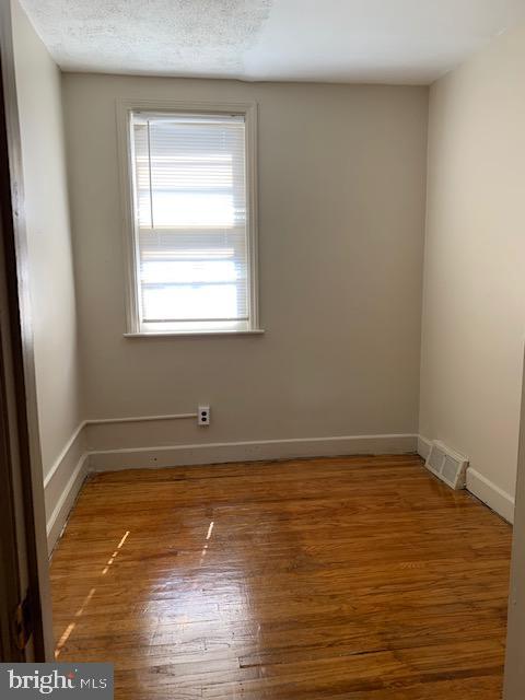 2859 Cushing Road Camden, NJ 08104 - Photo 10 of 13 Bedroom 3