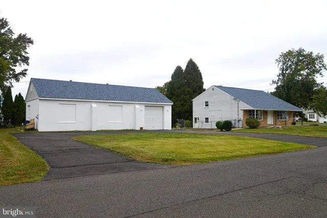 $595,000 | 114 Nursery Avenue, Levittown, PA 19057