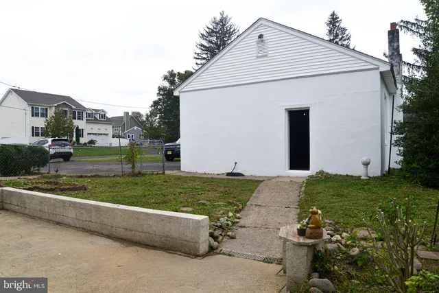 $595,000 | 114 Nursery Avenue, Levittown, PA 19057