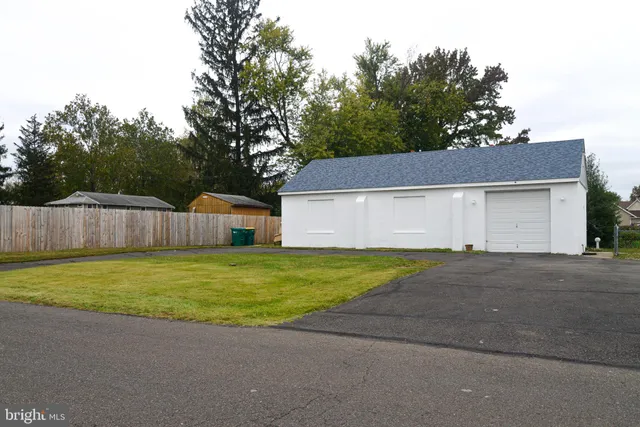 $595,000 | 114 Nursery Avenue, Levittown, PA 19057