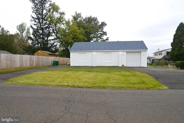 $595,000 | 114 Nursery Avenue, Levittown, PA 19057