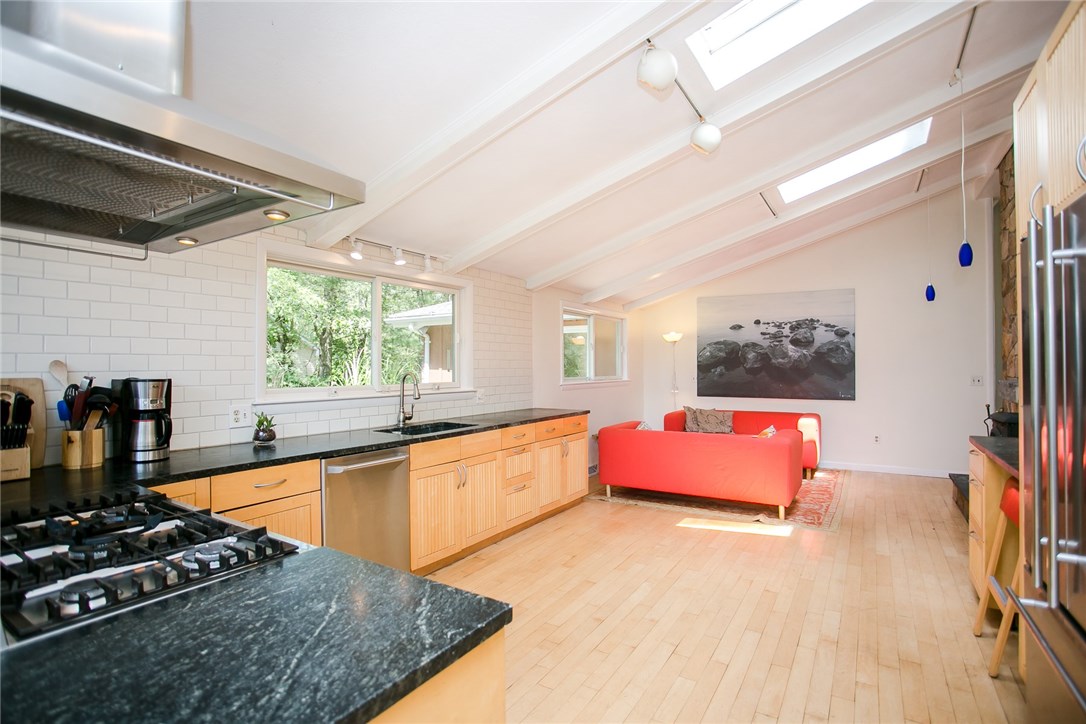 475 Green Bush Road Warwick, RI 02818 - Photo 23 of 39 Gallery Image 23