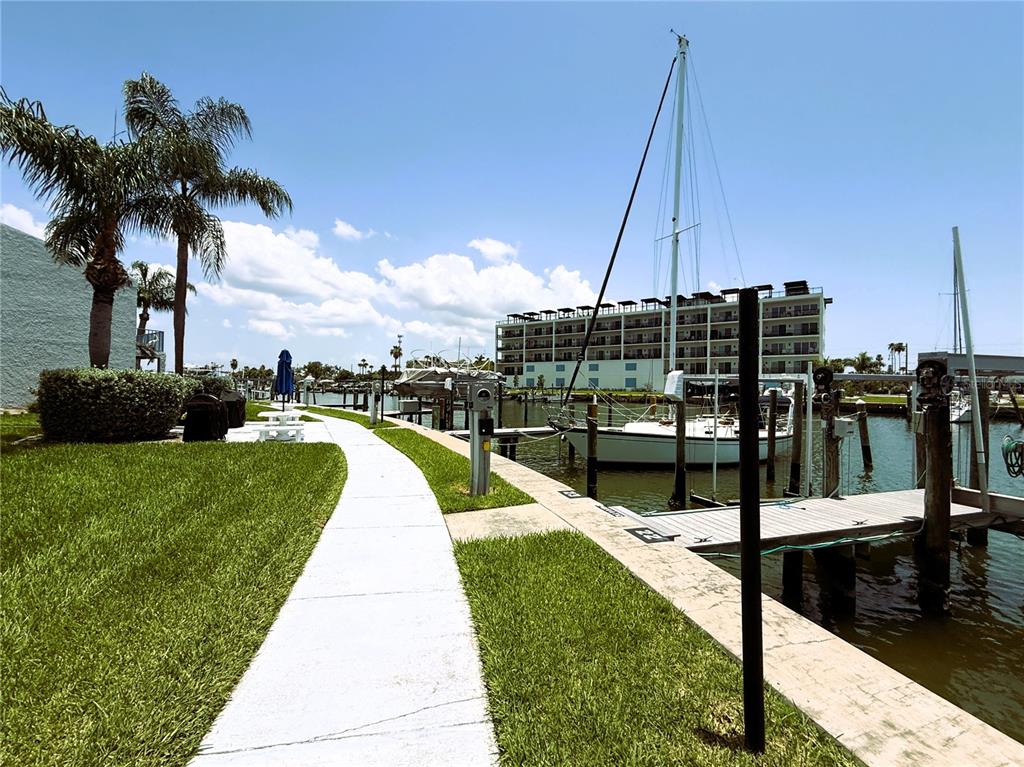 201 Medallion Boulevard, Unit D Madeira Beach, FL 33708 - Photo 15 of 28