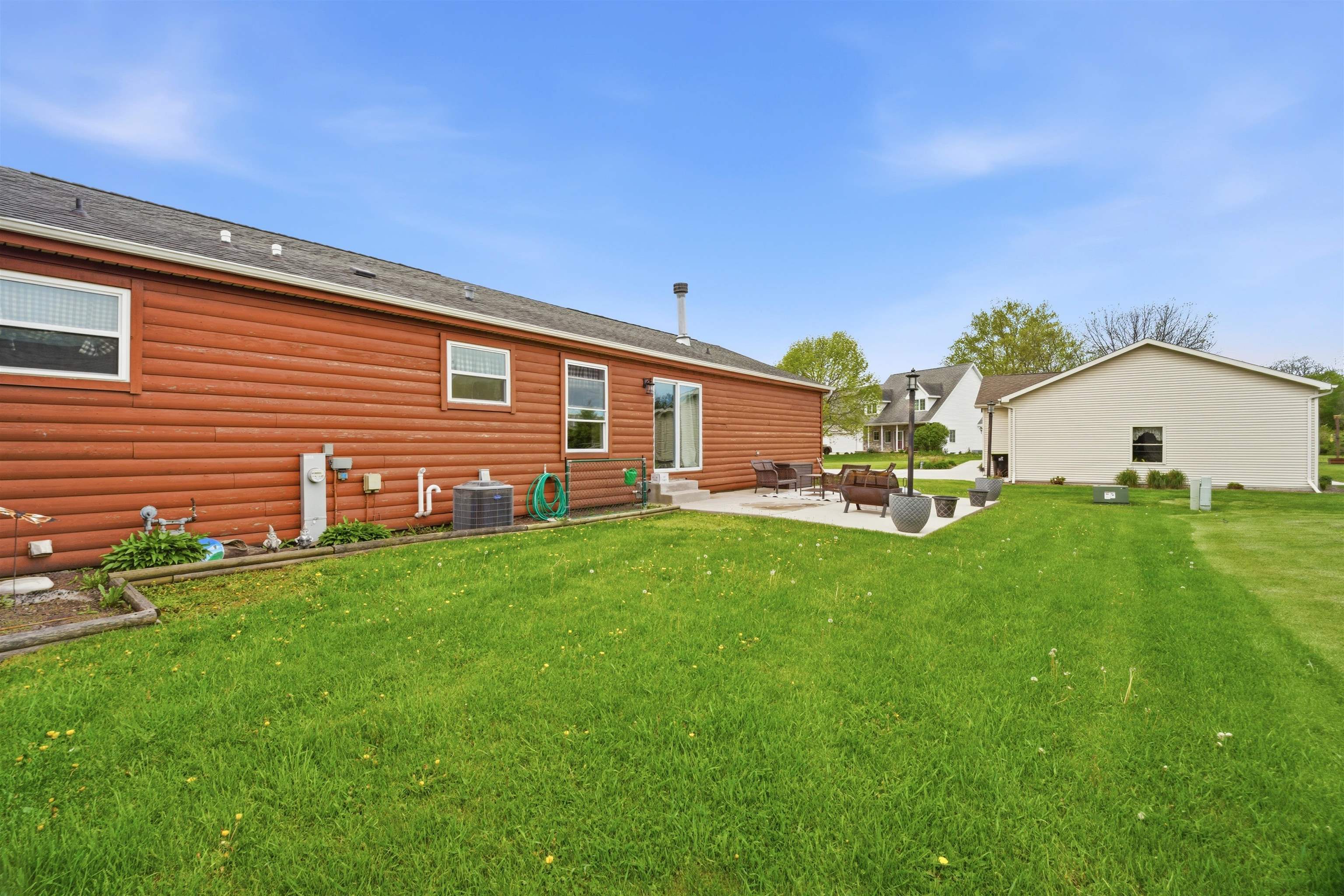 311 North 3rd Street Hilbert, WI 54129 - Photo 33 of 40