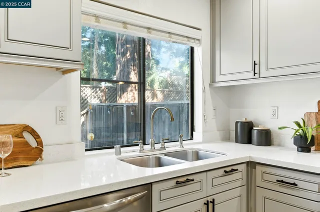 $669,000 | 1660 San Luis Road, Walnut Creek, CA 94597