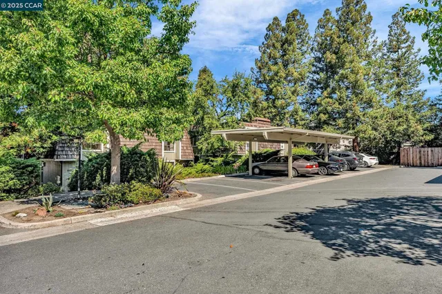 $669,000 | 1660 San Luis Road, Walnut Creek, CA 94597