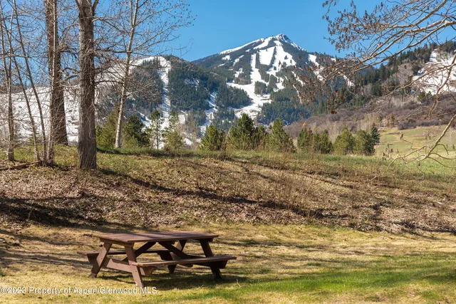 a view of a house with swimming pool