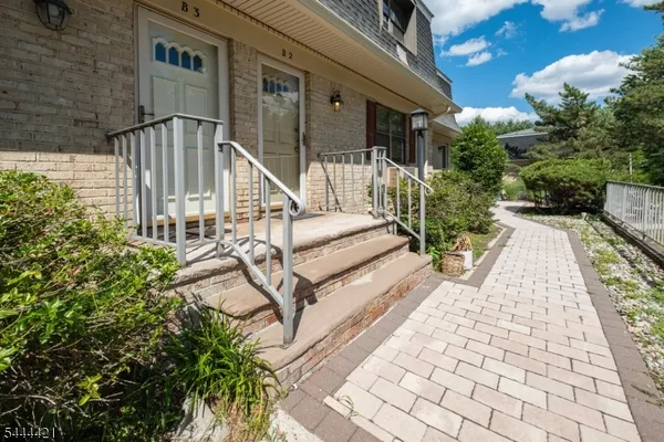 $3,300 | 768 Springfield Avenue, Unit B2, Summit, NJ 07901